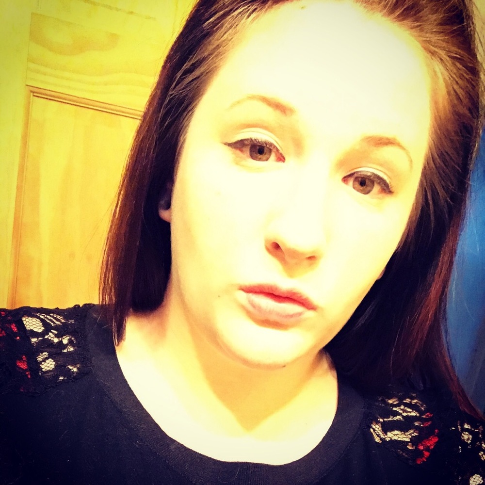 Meet your Posher, Renee